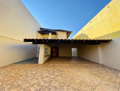 Casa para Venda, em Assis, bairro VILA OPERARIA, 3 dormit�rios, 2 banheiros, 2 vagas