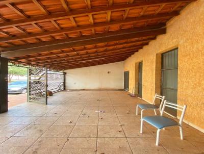 Casa para Venda, em Assis, bairro SANTA CECILIA, 3 dormit�rios, 2 banheiros, 1 su�te, 3 vagas