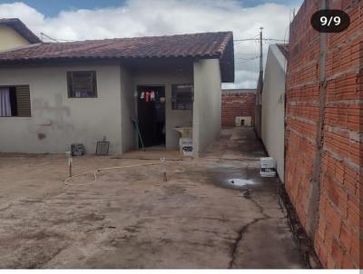 Casa para Venda, em Assis, bairro SANTA CLARA, 2 dormit�rios, 1 banheiro, 2 vagas
