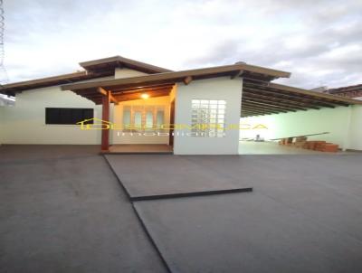 Casa para Venda, em Assis, bairro vila central, 1 dormit�rio, 2 banheiros, 1 su�te, 2 vagas