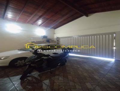 Casa para Venda, em Assis, bairro VILA OPERARIA, 2 dormit�rios, 2 banheiros, 1 su�te, 2 vagas