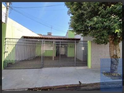 Casa para Venda, em Assis, bairro Vila Rosangela, 3 dormit�rios, 1 banheiro, 1 su�te, 2 vagas