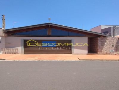 Casa para Loca��o, em C�ndido Mota, bairro Jardim Santa Terezinha, 3 dormit�rios, 2 banheiros, 1 su�te