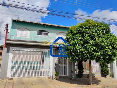 Sobrado para Venda, em Assis, bairro Vila Santa Cec�lia, 4 dormit�rios, 2 banheiros, 1 su�te, 2 vagas
